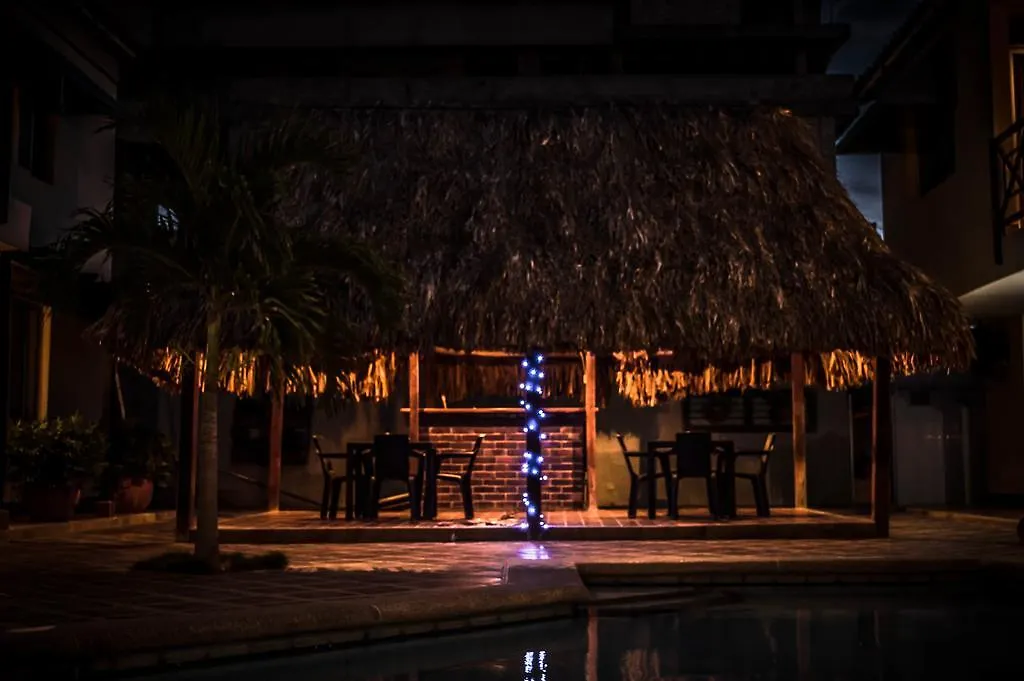 Saramar Apartahotel